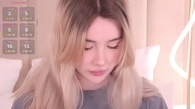 Snapshot of Nesolla chatting on 02/23/26, 07:36 Nesolla online show from 02/23/26, 07:36