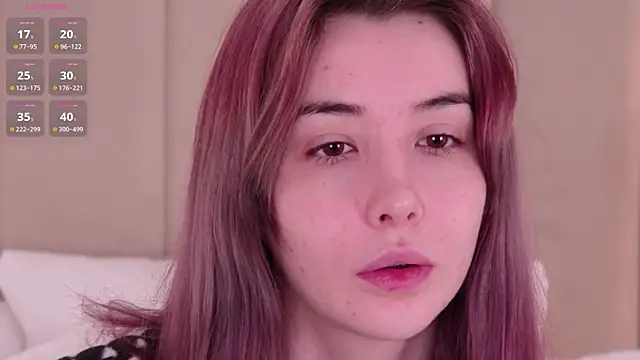 Snapshot of Nesolla chatting on 11/22/25, 09:41 Nesolla online show from 11/22/25, 09:41