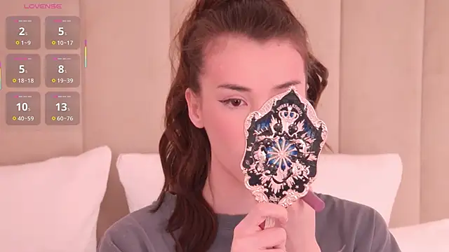 Nesolla online show from 03/16/26, 05:59