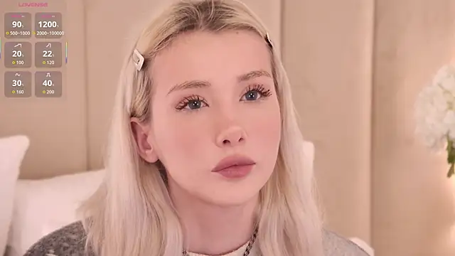 Snapshot of Nesolla chatting on 09/26/25, 09:32 Nesolla online show from 09/26/25, 09:32