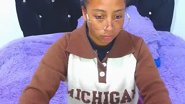 Gabi Jhons 23 online show from 11/26/25, 09:53