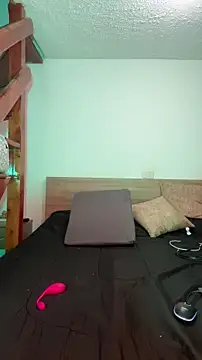 Moon Blake online show from 02/04/26, 02:06