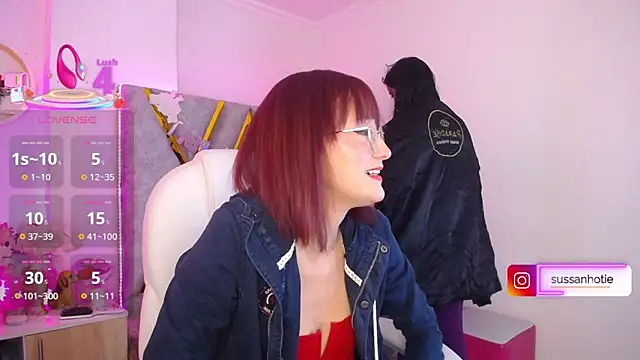 SophiaWalker 1 online show from 11/20/25, 10:05