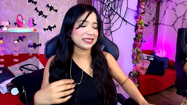 SophiaWalker 1 online show from 11/01/25, 11:48