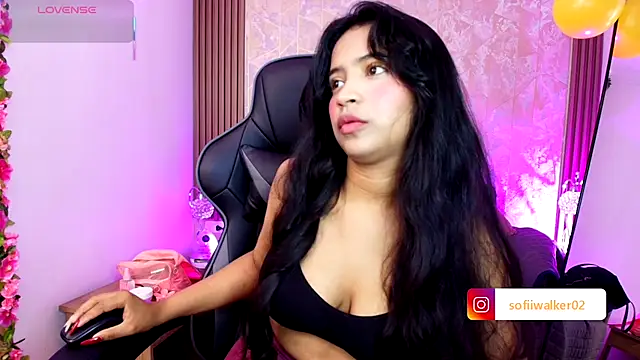 SophiaWalker 1 online show from 09/24/25, 12:00