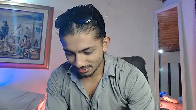 ArturoCardona  online show from 04/19/26, 03:40