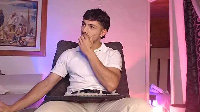 ArturoCardona  online show from 03/19/26, 11:38