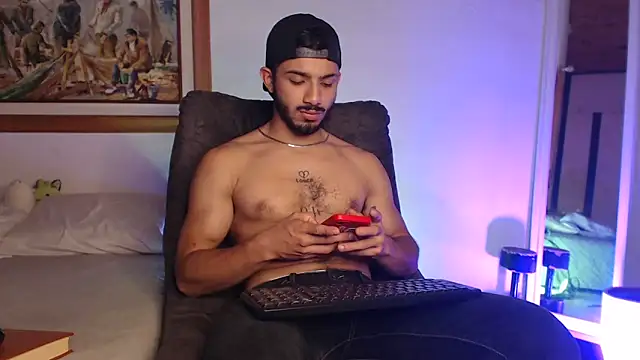 ArturoCardona  online show from 03/08/26, 02:04