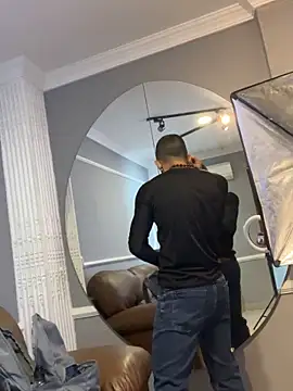 ArturoCardona  online show from 10/11/25, 12:17