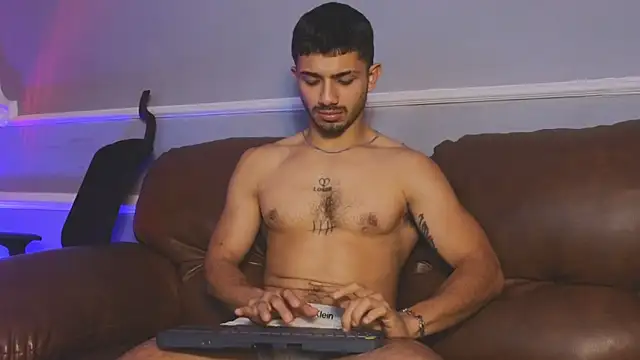 ArturoCardona  online show from 01/10/26, 01:01