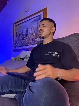 ArturoCardona  online show from 12/02/25, 01:24