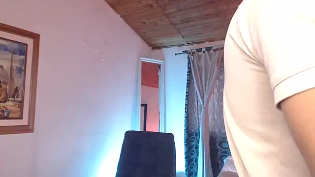 ArturoCardona  online show from 05/17/26, 03:56
