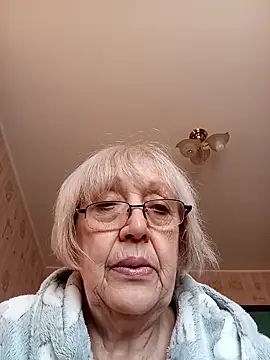 Snapshot of Anatolia5961 chatting on 05/04/26, 02:48 Anatolia5961 online show from 05/04/26, 02:48