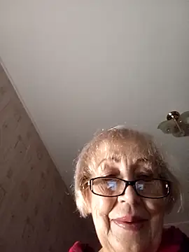 Anatolia5961 online show from 10/26/25, 03:51