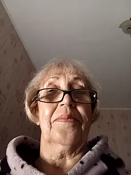 Anatolia5961 online show from 10/13/25, 03:02