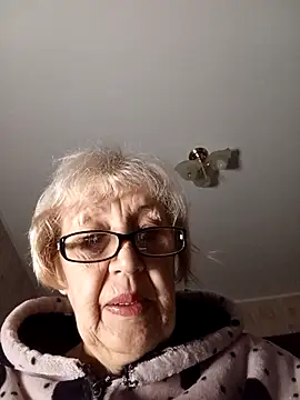 Anatolia5961 online show from 10/15/25, 02:43