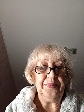 Anatolia5961 online show from 12/18/25, 02:05