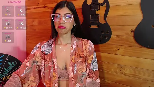 Lola Pierce online show from 11/13/25, 11:58