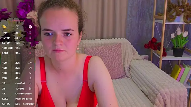Snapshot of Luisa_Rosee chatting on 06/18/26, 05:40 Luisa Rosee online show from 06/18/26, 05:40