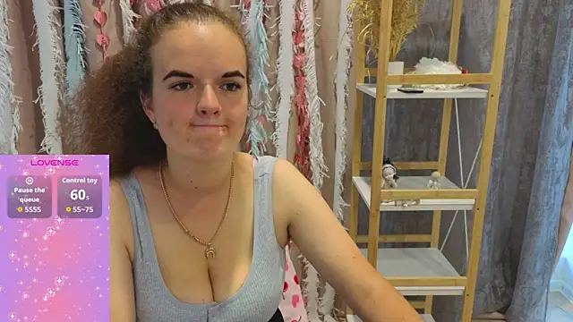 Luisa Rosee online show from 09/11/25, 03:56