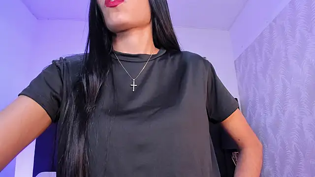 kaylaadams7 online show from 12/04/25, 11:31