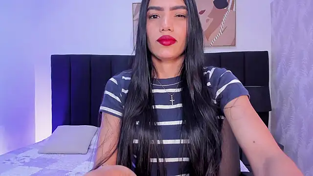 kaylaadams7 online show from 10/21/25, 11:42