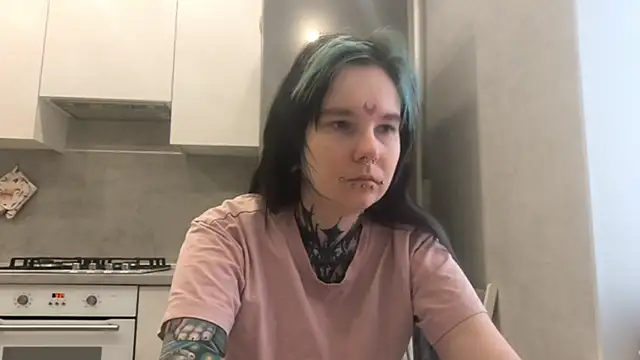 HighelikeGirl online show from 02/26/26, 04:23