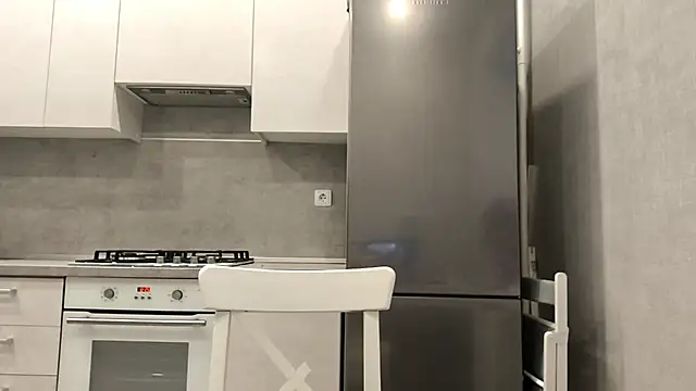 HighelikeGirl online show from 01/11/26, 07:15