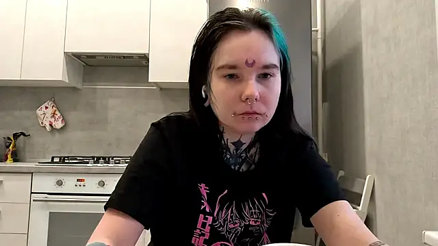 HighelikeGirl online show from 02/03/26, 06:22