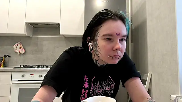 HighelikeGirl online show from 02/03/26, 06:11