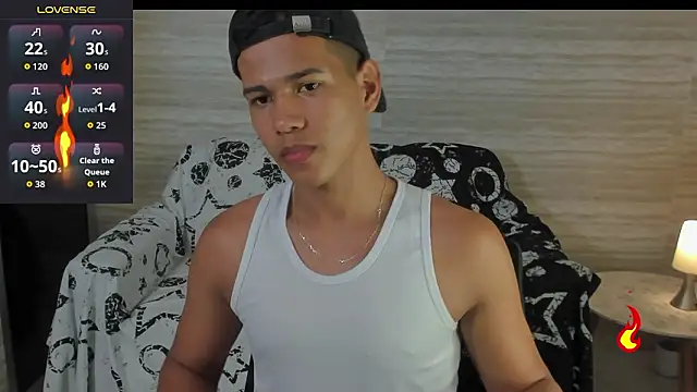 Snapshot of KingStark_ chatting on 01/18/26, 03:43 KingStark online show from 01/18/26, 03:43