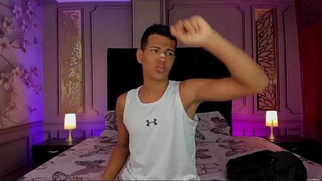 KingStark  online show from 10/22/25, 11:31