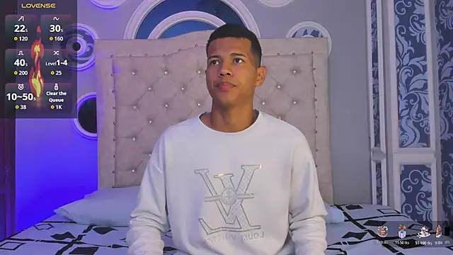 KingStark  online show from 11/23/25, 10:47