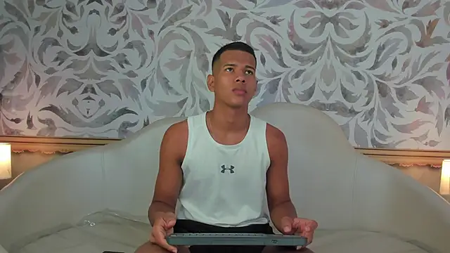 KingStark  online show from 12/02/25, 11:23