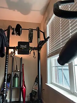 KeYBuMp323 online show from 12/02/25, 03:47