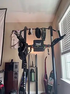 KeYBuMp323 online show from 12/21/25, 03:57