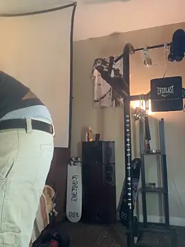 KeYBuMp323 online show from 10/21/25, 02:49