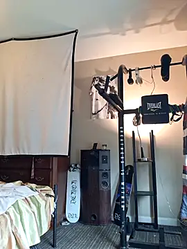 KeYBuMp323 online show from 10/28/25, 04:17