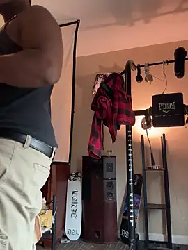 KeYBuMp323 online show from 10/29/25, 02:16