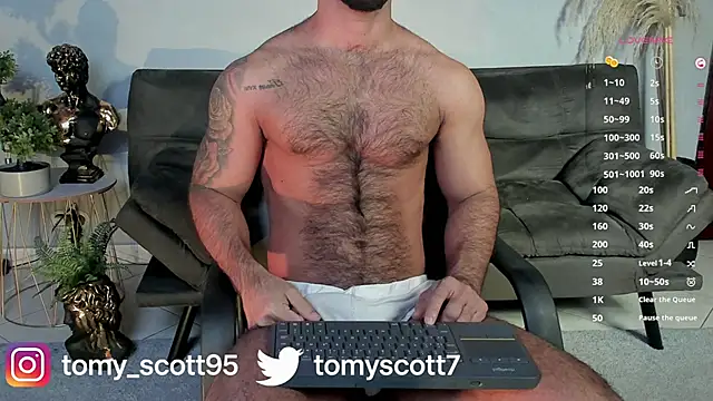tomy scott online show from 12/04/25, 08:57