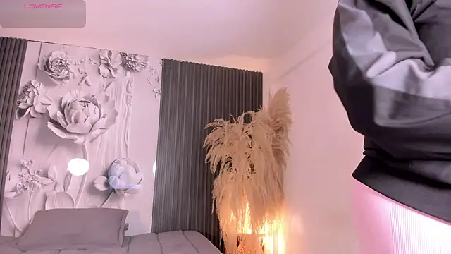 MichellePreston online show from 07/04/26, 11:49