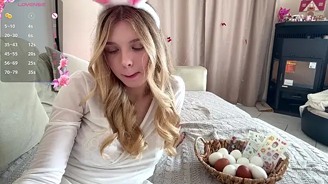 FruityXo online show from 04/05/26, 12:01