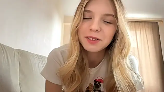 FruityXo online show from 10/09/25, 11:33