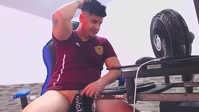 mister cum1999 online show from 02/04/26, 07:31