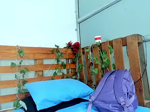 Snapshot of cris_dulce chatting on 03/13/26, 12:59 cris dulce online show from 03/13/26, 12:59