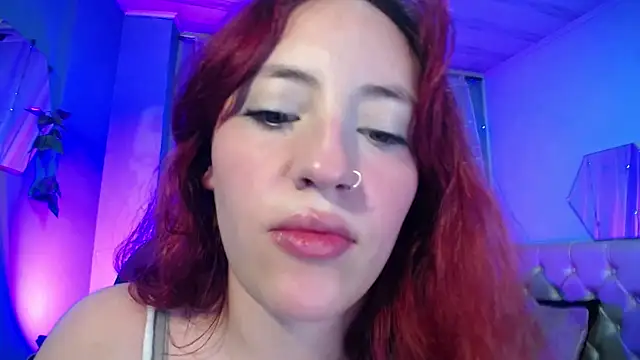 Snapshot of Lulugh_ chatting on 10/11/25, 07:26 Lulugh online show from 10/11/25, 07:26