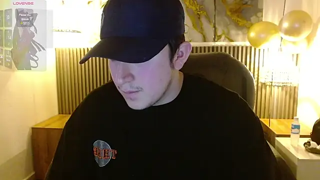 Lancelot 19 online show from 10/22/25, 08:25