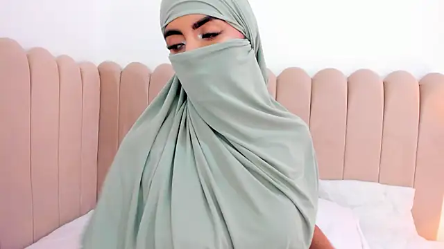 Jasmin hamdan online show from 10/29/25, 07:57