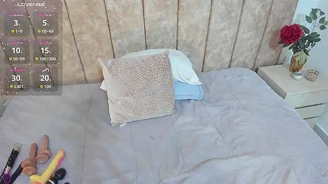 Jasmin hamdan online show from 10/16/25, 07:33