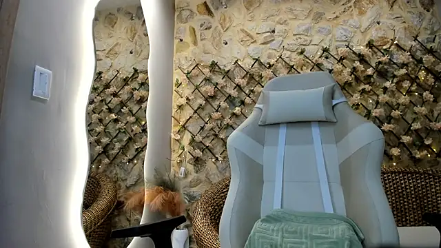 VenusBlazer online show from 12/19/25, 11:23